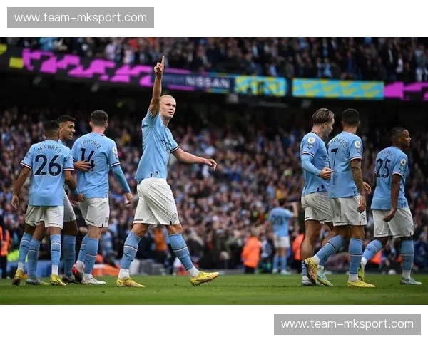 红白信仰与蔚蓝霸权的宿命交响：当桑德兰再次遇见曼城，那不止是足球